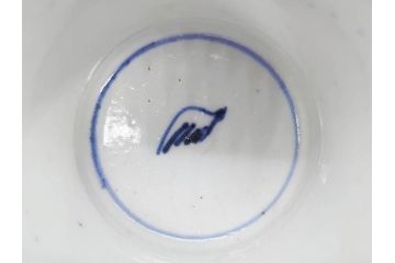 明治期　染付　矢羽根文　幾何学模様　岩波文　素朴なデザインが魅力のお猪口5客セット(蕎麦猪口、酒器、おちょこ、御猪口、湯呑み、湯のみ、和食器)(R-078838)