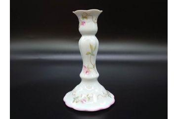 ビンテージ　フランス　LIMOGES(リモージュ)　GIRAUD(ジロー)　花柄がエレガントなプレート4枚&キャンドルスタンドセット(ヴィンテージ、フラワー、燭台、ろうそく立て、火立て、キャンドルスティック、蝋燭立て、皿、中皿、磁器、洋食器)(R-078839)