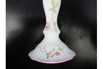 ビンテージ　フランス　LIMOGES(リモージュ)　GIRAUD(ジロー)　花柄がエレガントなプレート4枚&キャンドルスタンドセット(ヴィンテージ、フラワー、燭台、ろうそく立て、火立て、キャンドルスティック、蝋燭立て、皿、中皿、磁器、洋食器)(R-078839)
