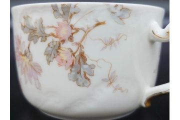 ビンテージ　フランス　LIMOGES(リモージュ)　HAVILAND(アビランド)　淡い花柄が上品なカップ&ソーサー7客セット(ヴィンテージ、金彩、フラワー、C&S、磁器、洋食器)(R-078840)