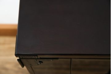 新品　未使用　仙台箪笥　落ち着きのある色味が魅力的な仏壇と仏具のセット(仙台仏壇)(定価約30万円)(R-078841)