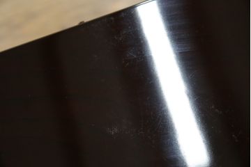 新品　未使用　仙台箪笥　落ち着きのある色味が魅力的な仏壇と仏具のセット(仙台仏壇)(定価約30万円)(R-078841)