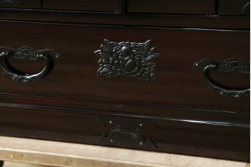 新品　未使用　仙台箪笥　落ち着きのある色味が魅力的な仏壇と仏具のセット(仙台仏壇)(定価約30万円)(R-078841)