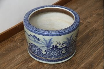 アンティーク雑貨　昭和初期　山水・風景の図　和の風情を感じる瀬戸火鉢(鉢カバー、傘立て)(R-078844)