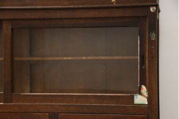 和製アンティーク　大正ロマン　凛とした佇まいが魅力的なサイドボード(収納棚、ガラス戸棚、サイドキャビネット、食器棚、カップボード)(R-078847)