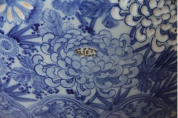 和製アンティーク　明治〜大正期　大型!!　菊の図　繊細な図柄が美しい瀬戸火鉢(鉢カバー、傘立て)(R-078848)