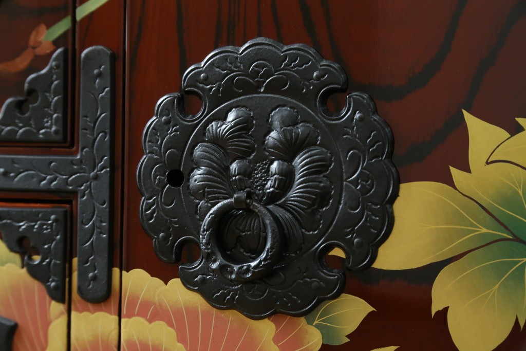 中古　美品!!　木地呂塗りに漆絵が美しい特注品の岩谷堂箪笥　定価約150万円　(R-078854)