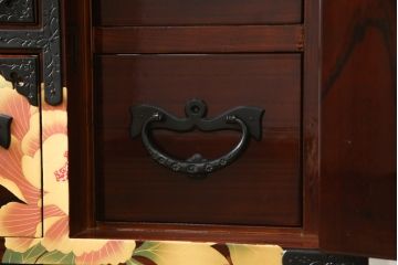 中古　美品!!　木地呂塗りに漆絵が美しい特注品の岩谷堂箪笥(小箪笥、収納箪笥、整理箪笥、和箪笥)(定価約150万円)(R-078854)