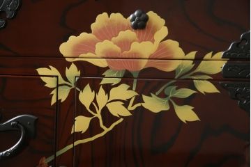中古　美品!!　木地呂塗りに漆絵が美しい特注品の岩谷堂箪笥(小箪笥、収納箪笥、整理箪笥、和箪笥)(定価約150万円)(R-078854)