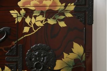 中古　美品!!　木地呂塗りに漆絵が美しい特注品の岩谷堂箪笥(小箪笥、収納箪笥、整理箪笥、和箪笥)(定価約150万円)(R-078854)