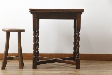 イギリスアンティーク　希少な低いサイズ!!　オーク材　ツイストレッグが特徴的なドローリーフコーヒーテーブル(カフェテーブル、エクステンションテーブル、ドローリーフテーブル、英国)(R-078859)