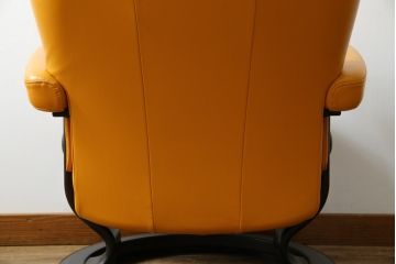 中古　EKORNES(エコーネス)　Stressless Magic(ストレスレス マジック)　シグニチャー　Sサイズ　本革　オットマン付きストレスレスチェア(レザー、リクライニングチェア、一人掛けソファ、1P、アームチェア、フットスツール)(R-078862)
