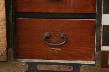 和製アンティーク　上杢!!　前面欅(ケヤキ)材　金具遣いが上品で風情のある二段重ね相馬箪笥(仙台箪笥、時代箪笥、和たんす、衣装箪笥、引き出し、チェスト)(R-078866)