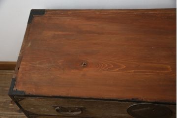 和製アンティーク　上杢!!　前面欅(ケヤキ)材　金具遣いが上品で風情のある相馬箪笥ローボード(仙台箪笥、時代箪笥、和たんす、衣装箪笥、引き出し、サイドボード、テレビ台、サイドチェスト)(R-078868)