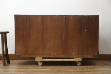 和製アンティーク　上杢!!　前面欅(ケヤキ)材　金具遣いが上品で風情のある相馬箪笥ローボード(仙台箪笥、時代箪笥、和たんす、衣装箪笥、引き出し、サイドボード、テレビ台、サイドチェスト)(R-078868)