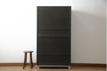 中古　ラフジュ工房オリジナル　古建具リメイク　すりガラス入り　洗練された和の雰囲気を放つ重ね戸棚(書院戸、組子、キャビネット、収納棚、食器棚)(R-078869)