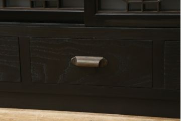 中古　ラフジュ工房オリジナル　古建具リメイク　すりガラス入り　洗練された和の雰囲気を放つサイドボード(書院戸、組子、サイドキャビネット、収納棚、戸棚、食器棚)(R-078870)