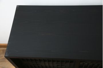 中古　ラフジュ工房オリジナル　古建具リメイク　すりガラス入り　洗練された和の雰囲気を放つサイドボード(書院戸、組子、サイドキャビネット、収納棚、戸棚、食器棚)(R-078871)