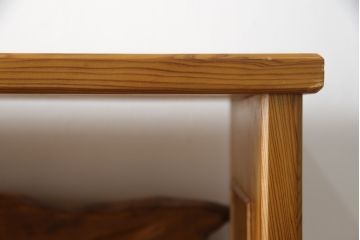 中古　美品!!　屋久杉　美しい杢目が目を惹く上品な佇まいの茶箪笥(茶棚、戸棚、収納棚、飾り棚)(R-078872)