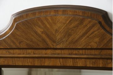 中古　美品　DREXEL HERITAGE(ドレクセルヘリテイジ)　クラシカルな雰囲気漂うミラー(ウォールミラー、壁掛け鏡)(R-078878)