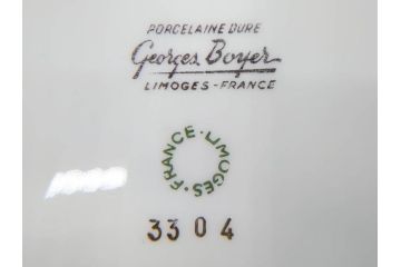 ビンテージ　フランス　LIMOGES(リモージュ)　Georges Boyer(ジョルジュ ボワイエ)　GIRAUD(ジロー)　優雅なデザインが魅力的なプレート3枚セット(ヴィンテージ、薔薇、バラ、ローズ、金彩、花柄、フラワー、大皿、変形皿、取手付き、耳付き、洋食器)(R-078881)