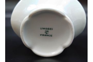 フランス/TRADITION CNP FRANCE　LIMOGES(リモージュ)　ドイツ/KRONESTER BAVARIA(クロネスター ババリア)　白磁　シンプルでどんな食卓にも馴染むシュガーポット2点・バスケット・小物入れ2点セット(菓子器、蓋物、カゴ、籠、洋食器)(R-078882)