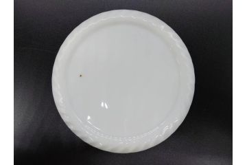 フランス/TRADITION CNP FRANCE　LIMOGES(リモージュ)　ドイツ/KRONESTER BAVARIA(クロネスター ババリア)　白磁　シンプルでどんな食卓にも馴染むシュガーポット2点・バスケット・小物入れ2点セット(菓子器、蓋物、カゴ、籠、洋食器)(R-078882)