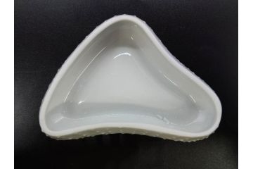 ビンテージ　フランス　LIMOGES(リモージュ)　白磁　様々な用途に使える小物入れ5点セット(ヴィンテージ、蓋物、洋食器、シェル、貝)(R-078883)