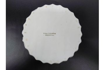 ビンテージ　フランス　Philippe Deshoulieres(フィリップデズリエ)　LIMOGES(リモージュ)　側面に施されたフルーツの模様が可愛らしいグラタン皿6枚セット(ヴィンテージ、果物、いちご、葡萄、洋ナシ、白磁、プレート、中皿、深皿、洋食器)(R-078885)