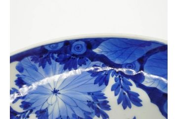 明治期　伊万里　染付　窓絵　約40cm　1尺3寸　草花文が美しい大皿(菊?、陶器、尺皿、風景、和食器、和皿、一尺三寸)(R-078891)