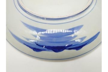 明治期　伊万里　染付　窓絵　約40cm　1尺3寸　草花文が美しい大皿(菊?、陶器、尺皿、風景、和食器、和皿、一尺三寸)(R-078891)