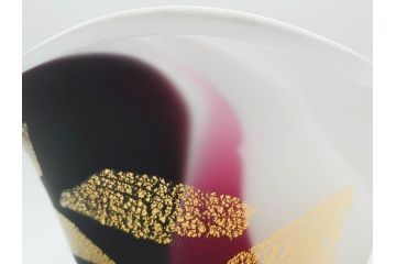 ガラス工芸家 藤田喬平　優美なフォルムに見惚れる三彩鉢(手吹き、ガラス鉢、金彩、器、深皿、Glass Dream、がらす どりーむ、作家物、共箱付き、和食器、和皿)(R-078893)