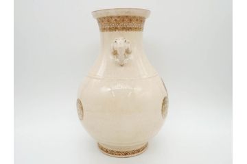 時代物　在銘 大迫　薩摩焼　白薩摩　双耳　金彩で緻密に描かれたデザインが華麗な花瓶(壺、花器、花入、花生、象耳、壷、つぼ、ゾウ、龍、鳳凰、裏印)(R-078894)