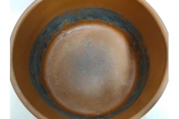 明治期　時代物　上手物　彫刻　鎌倉彫り　菊文　艶やかな漆の濃淡が美しい高級感のある火鉢2点セット(漆器、木製、丸火鉢、手あぶり、共箱付き、火箸付き)(R-078898)