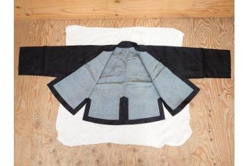 戦前　中国　満州　上海　支那　唐服　カンフー服　チャイナ服　長袍　萬昌提荘　中国服(鳳凰、辮髪帽、チャイナ帽、帽子、支那靴、民族衣装、袋付き)(R-078899)