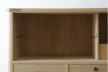 中古　美品　伝統工芸士　小林雄蔵作　品のある佇まいが和の雰囲気を引き立てる加茂総桐箪笥(胴丸、総桐たんす、衣装箪笥、収納箪笥、引き出し、和タンス)(定価約140万円)(R-078901)