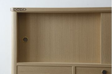 中古　美品　伝統工芸士　小林雄蔵作　品のある佇まいが和の雰囲気を引き立てる加茂総桐箪笥(胴丸、総桐たんす、衣装箪笥、収納箪笥、引き出し、和タンス)(定価約140万円)(R-078901)