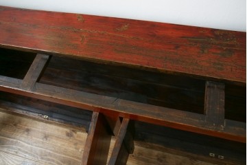 アジアンヴィンテージ!!　オリエンタルデザイン　中国美術　花鳥風月　異国情緒の雰囲気漂うローボード(ベンチ)　(R-078903)