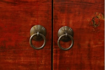 アジアンヴィンテージ!!　オリエンタルデザイン　中国美術　花鳥風月　異国情緒の雰囲気漂うローボード(ベンチ)　(R-078903)