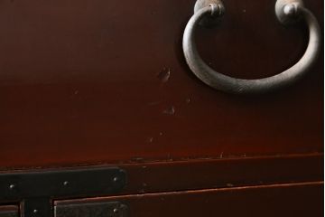 和製アンティーク　上手物!!　漆塗り　溜塗　内部桐材　落ち着きのある佇まいが魅力的な衣装箪笥(収納箪笥、時代箪笥、引き出し、チェスト)(R-078905)
