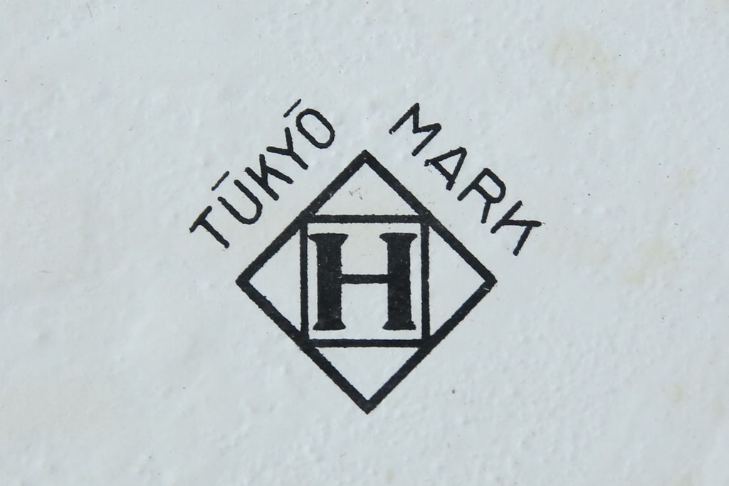 和製アンティーク　TOKYO MARK(東京マーク)　TUKYO MARK　丸いフォルムが可愛らしいシンプルな振り子時計　(R-078907)
