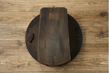 和製アンティーク　TOKYO MARK(東京マーク)　TUKYO MARK　丸いフォルムが可愛らしいシンプルな振り子時計　(R-078907)