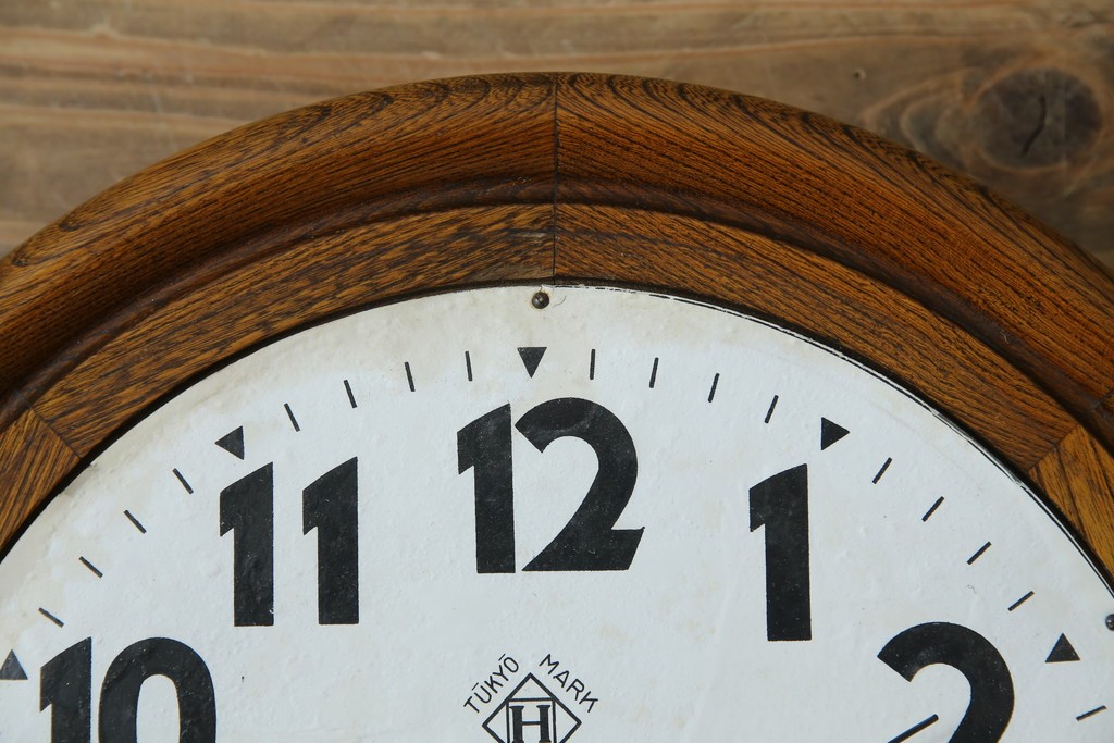 和製アンティーク　TOKYO MARK(東京マーク)　TUKYO MARK　丸いフォルムが可愛らしいシンプルな振り子時計　(R-078907)