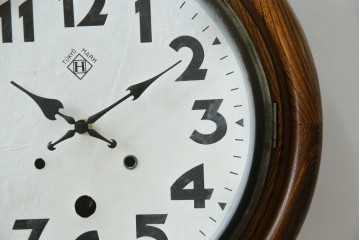 和製アンティーク　TOKYO MARK(東京マーク)　TUKYO MARK　丸いフォルムが可愛らしいシンプルな振り子時計　(R-078907)