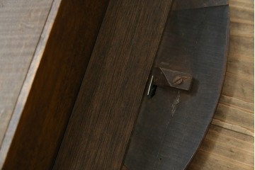 和製アンティーク　TOKYO MARK(東京マーク)　TUKYO MARK　丸いフォルムが可愛らしいシンプルな振り子時計　(R-078907)