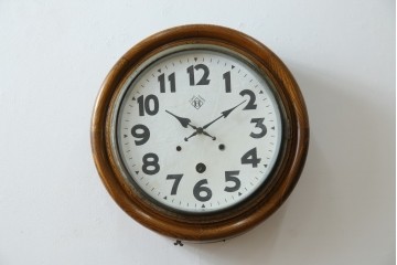 和製アンティーク　TOKYO MARK(東京マーク)　TUKYO MARK　丸いフォルムが可愛らしいシンプルな振り子時計　(R-078907)