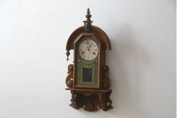アメリカ　THE NEW HAVEN CLOCK社　8DAY　個性的なデザインが目を引く振り子時計(柱時計、古時計、掛け時計)(R-078914)