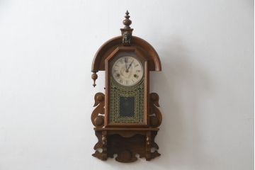 アメリカ　THE NEW HAVEN CLOCK社　8DAY　個性的なデザインが目を引く振り子時計(柱時計、古時計、掛け時計)(R-078914)