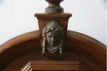 アメリカ　THE NEW HAVEN CLOCK社　8DAY　個性的なデザインが目を引く振り子時計(柱時計、古時計、掛け時計)(R-078914)
