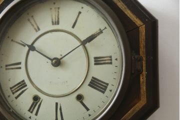 和製アンティーク　光星舎(KOSEISHA)　シックで落ち着いた雰囲気が魅力的な振り子時計(柱時計、古時計、掛け時計、八角時計)(R-078917)